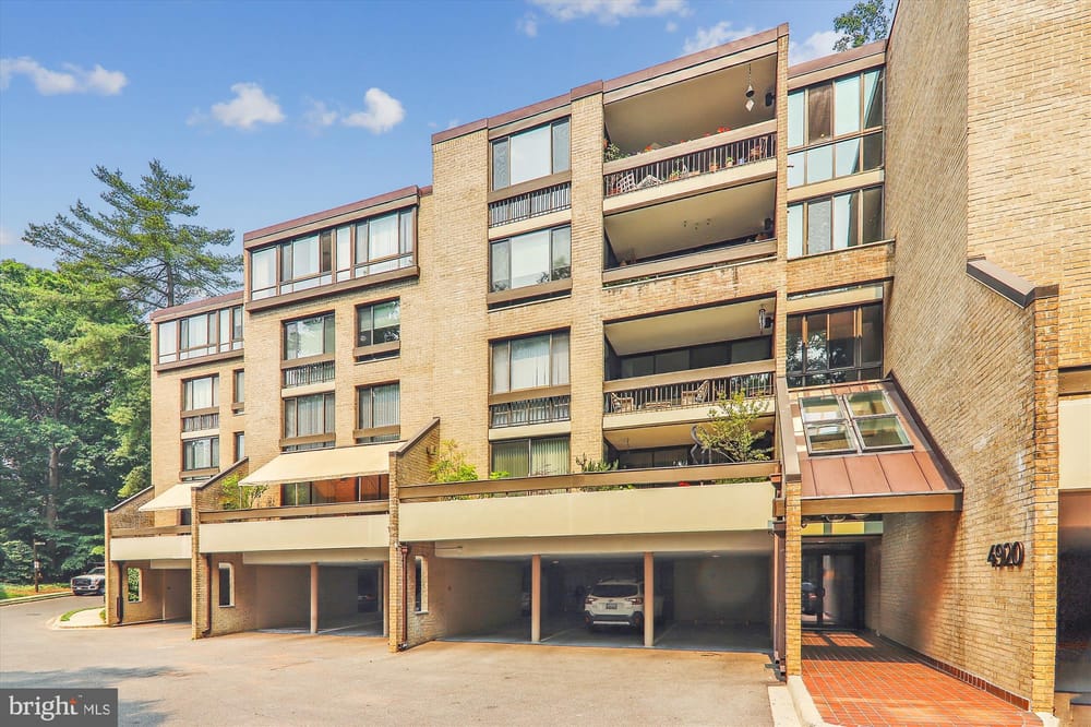 4920 Sentinel Drive #3-406, Bethesda, MD 20816
