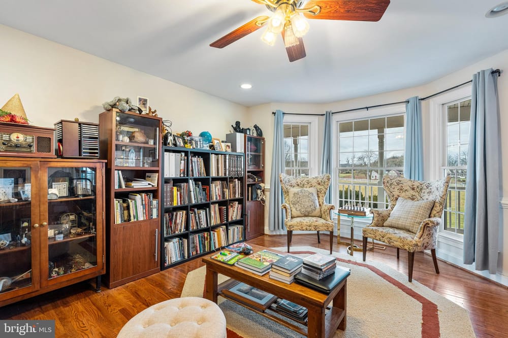 11624 HAUGHS CHURCH ROAD, KEYMAR, MD 21757