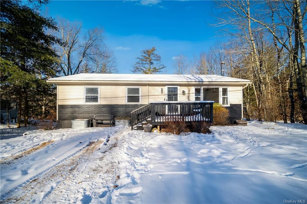27 Quiat Road, Fallsburg, NY 12763