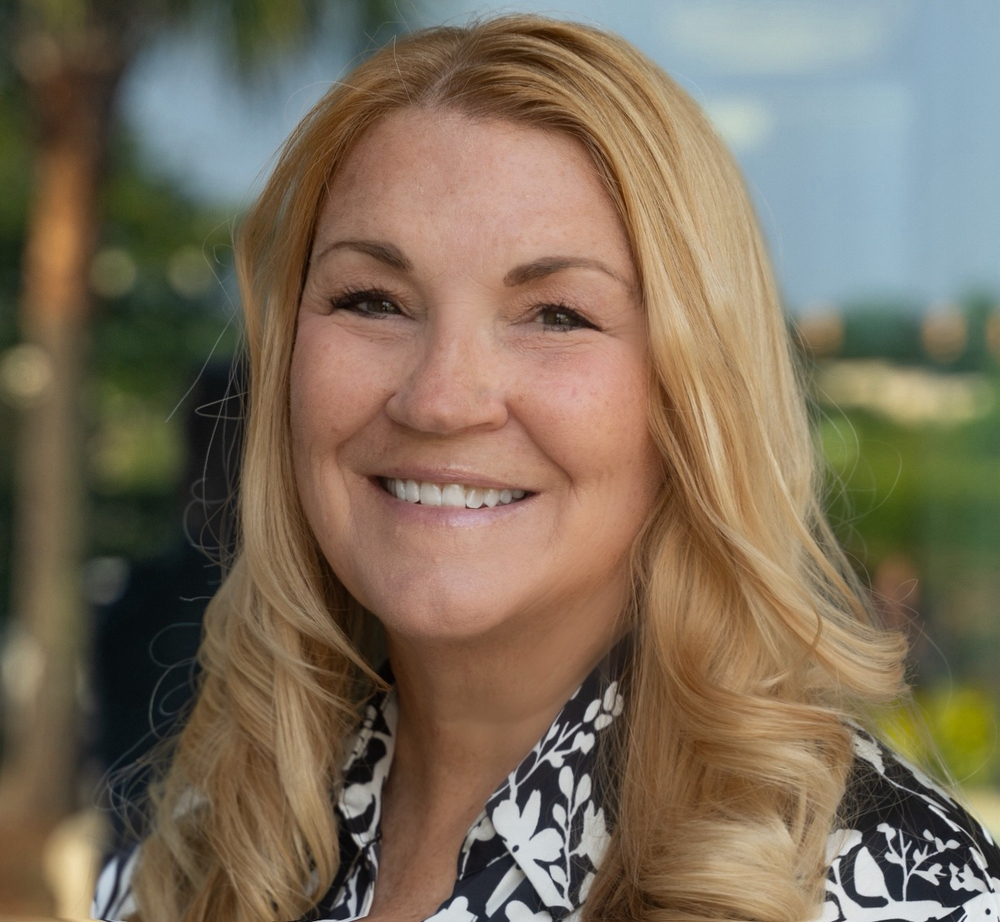 Your trusted real estate expert. Whether buying or selling, let's make