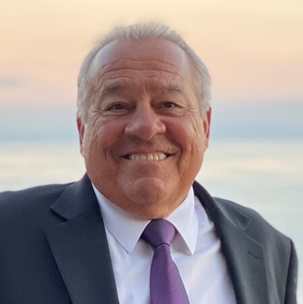 About the Agent Your trusted real estate expert. Whether buying or