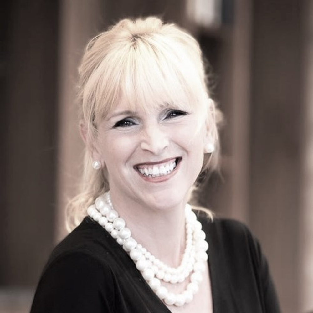 Your trusted real estate expert. Whether buying or selling, let's make